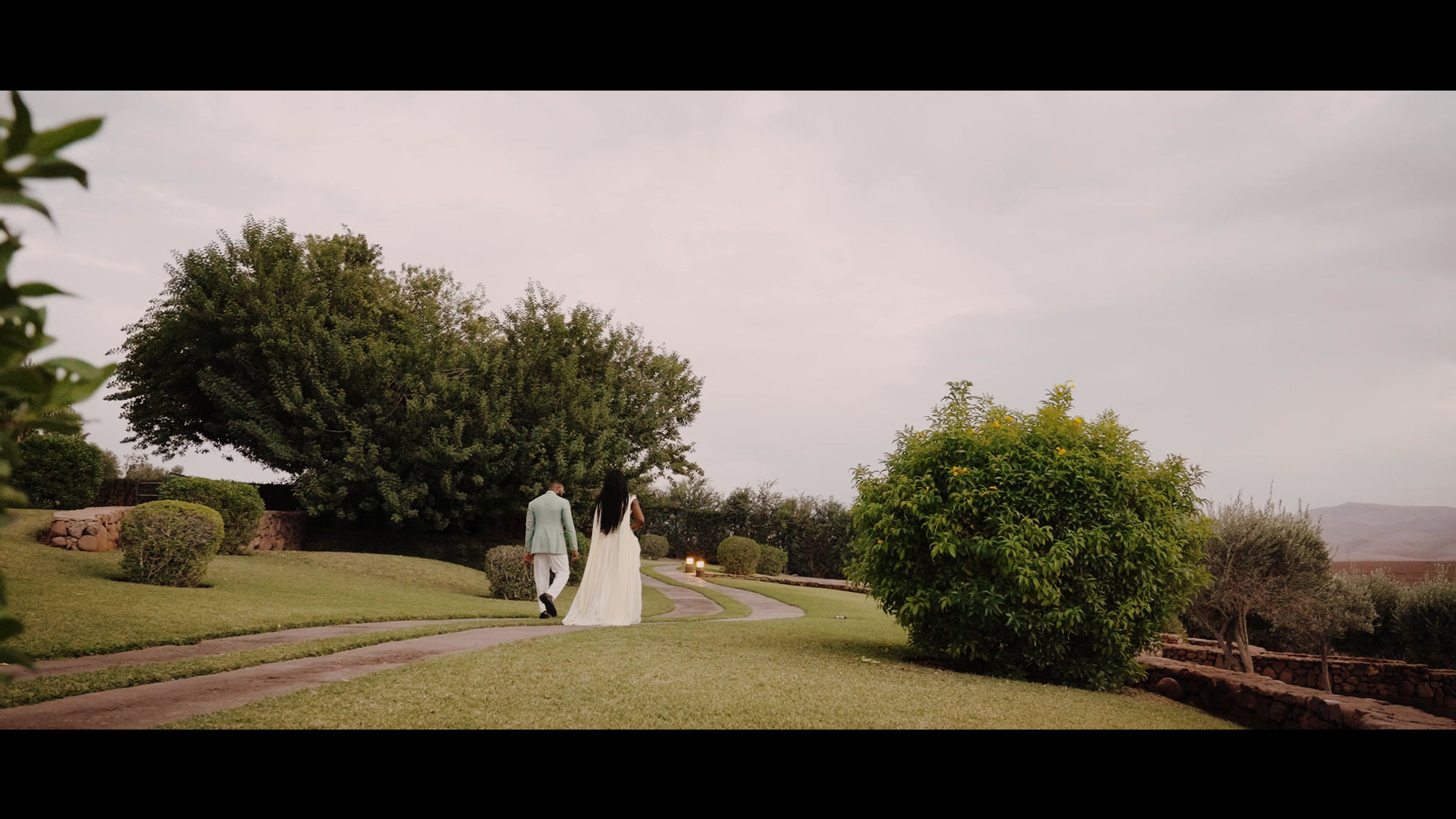 4K OBUM & LUCY